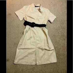 Zara Basic Beige Mini dress with black belt size Medium